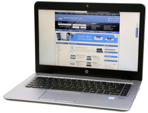 HP EliteBook 840 został zaopatrzony przez producenta w cztery USB 3.0 oraz pełnowymiarowe złącza LAN, VGA i DisplayPort, co w przypadku tego typu sprzętu jest raczej rzadko spotykane